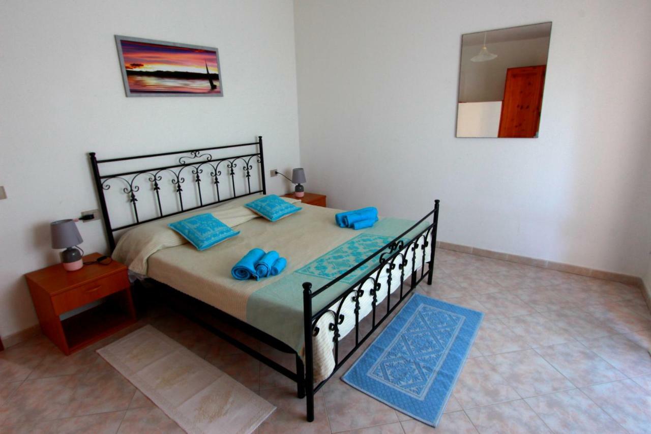 Residence La Funtana Сан-Теодоро Экстерьер фото